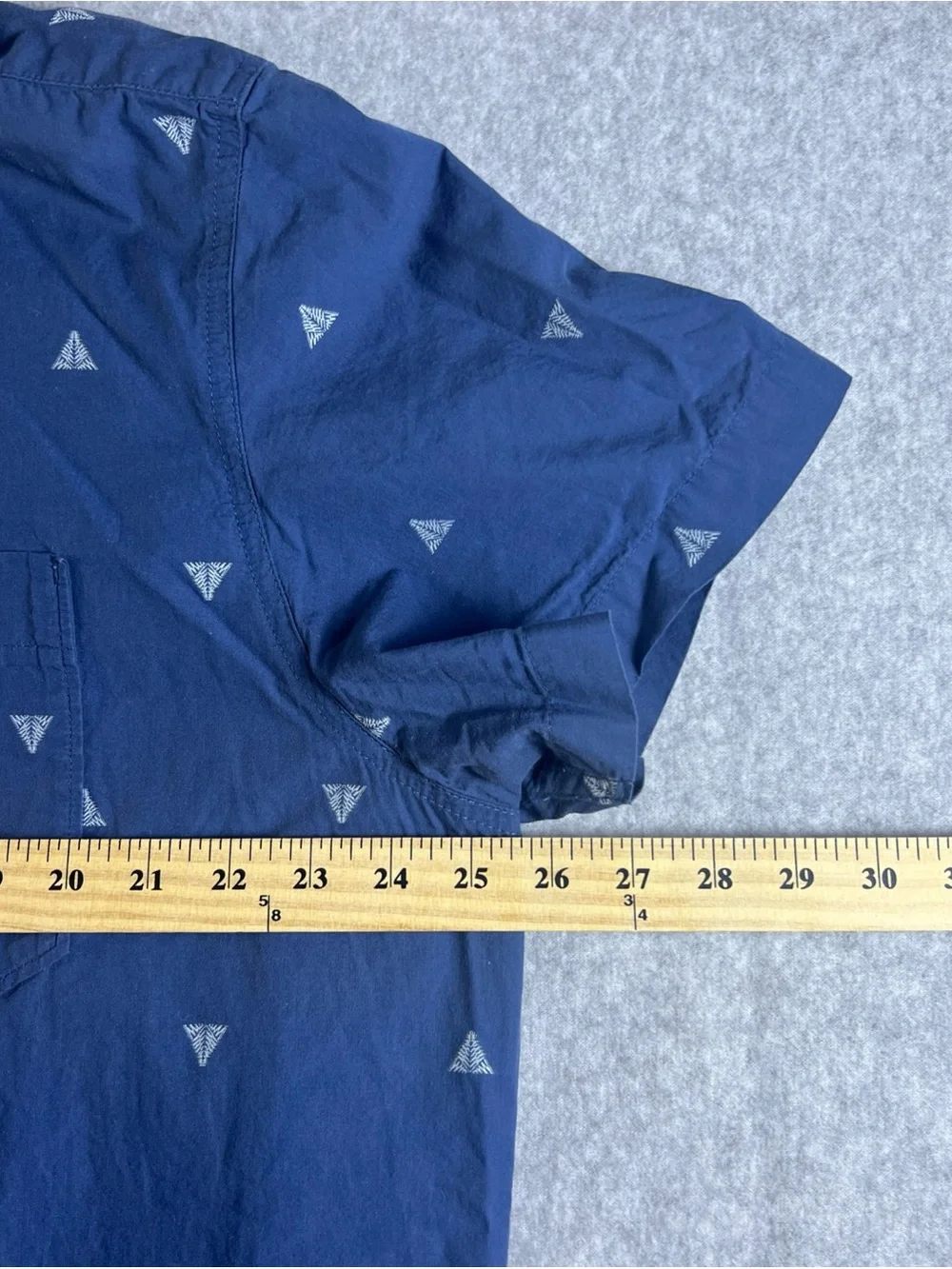 The North Face Men's Short-Sleeve Navy Button-Up Shirt men’s 2xl